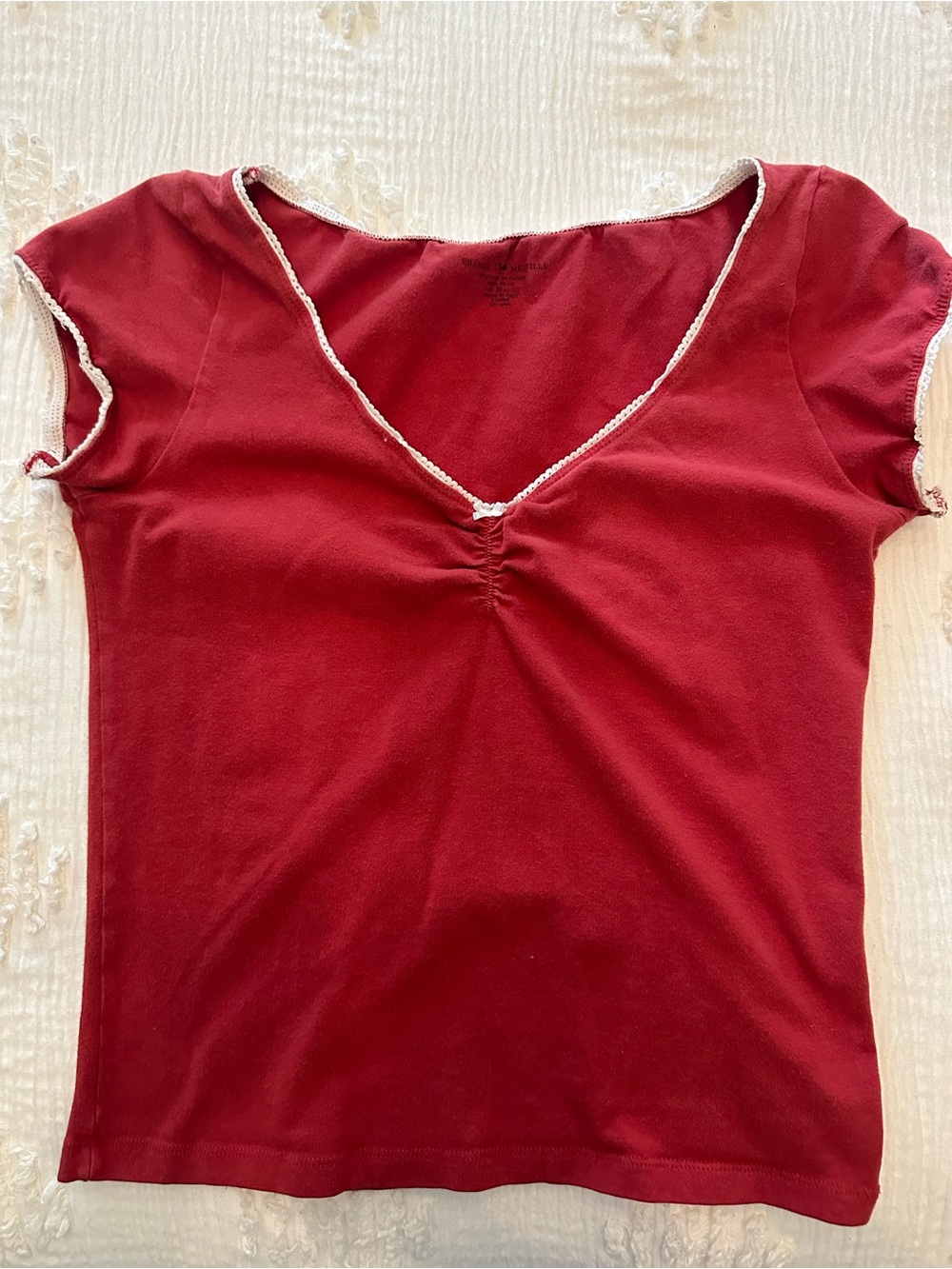 Brandy Melville Red Short Sleeve Top & White Floral Henley—BUNDLE - Picture 4 of 5